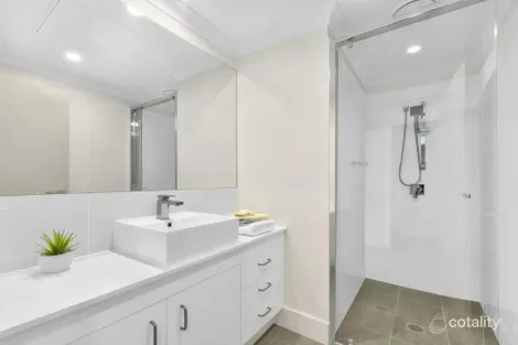 Property photo of 12/8 Priory Street Indooroopilly QLD 4068