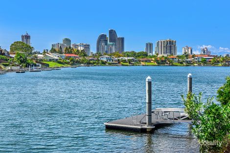 8 Lowanna Ct, Mermaid Waters, QLD 4218