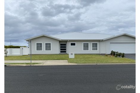 1 Bunyan Ave, Old Bar, NSW 2430