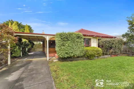 Property photo of 22 Harry Street Cranbourne VIC 3977