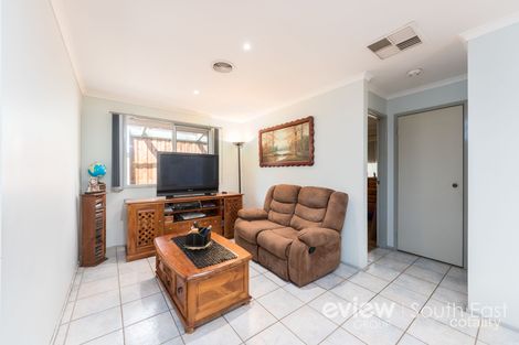 Property photo of 15 Fulham Close Hampton Park VIC 3976