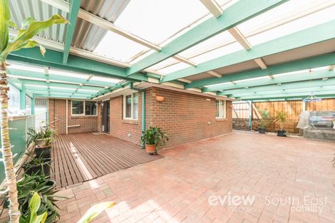 Property photo of 15 Fulham Close Hampton Park VIC 3976