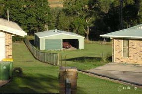 Property photo of 32 Mayfair Drive Southside QLD 4570