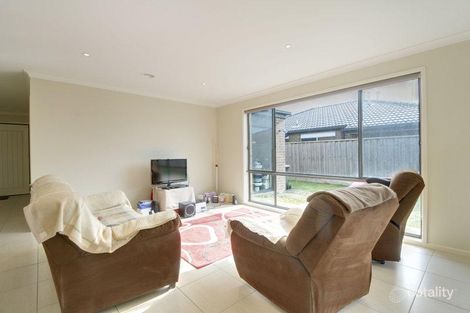 Property photo of 6 Coventry Road Traralgon VIC 3844