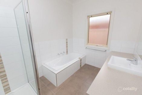 Property photo of 9 Barraclough Way Mildura VIC 3500