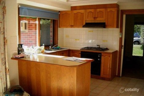 Property photo of 1/10 Portree Street Macleod VIC 3085