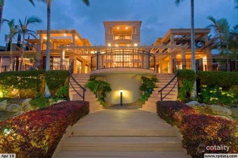 Property photo of 41 Istana View Clear Island Waters QLD 4226