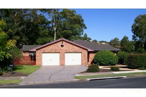 2 Genoa Cl, Belmont, NSW 2280