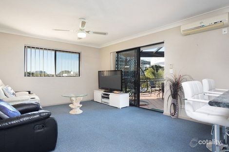 Property photo of 26/10-12 Bath Street Labrador QLD 4215