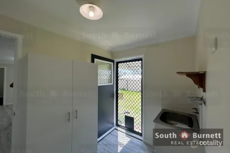 Property photo of 17 Deakin Crescent Nanango QLD 4615