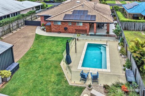 Property photo of 18 Andy Kemp Place Bargara QLD 4670