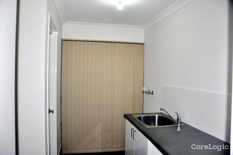 Property photo of 38 Fennell Crescent Wattle Grove WA 6107