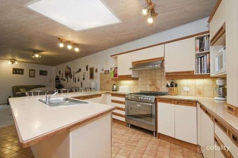 Property photo of 5 Barina Avenue Mooroolbark VIC 3138