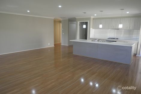 Property photo of 13 Mercantour Boulevard Tarneit VIC 3029