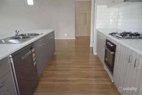 Property photo of 13 Mercantour Boulevard Tarneit VIC 3029