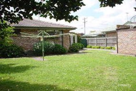 Property photo of 10 Champion Crescent Glen Waverley VIC 3150