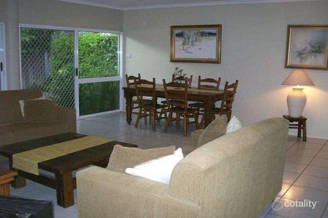 Property photo of 20 Stratford Chase Stratford QLD 4870