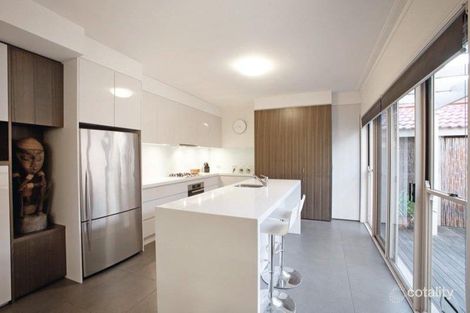 Property photo of 11 Princes Street Port Melbourne VIC 3207