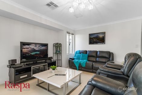 Property photo of 11 Sumich Gardens Coogee WA 6166