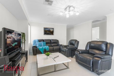 Property photo of 11 Sumich Gardens Coogee WA 6166