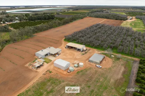 3272 Kulkyne Way, Colignan, VIC 3494