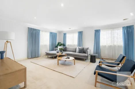 Property photo of 21 Pembrey Road Cairnlea VIC 3023
