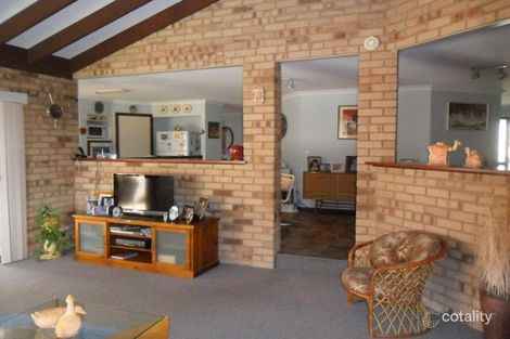 Property photo of 6 Sloop Court Waikiki WA 6169