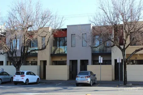 Property photo of 18 Sturt Street Adelaide SA 5000