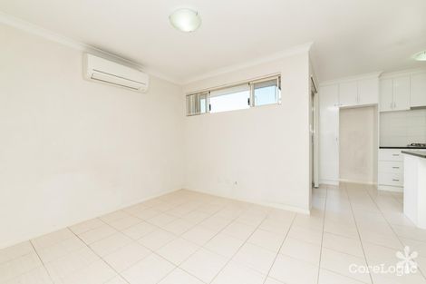 Property photo of 40 Arava Circle Aveley WA 6069