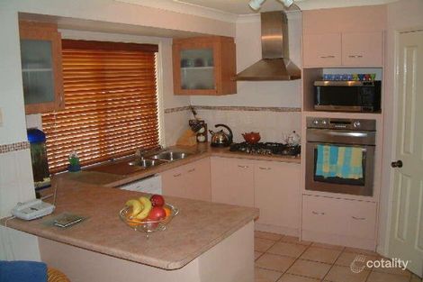 Property photo of 3 Lakeshore Drive Helensvale QLD 4212