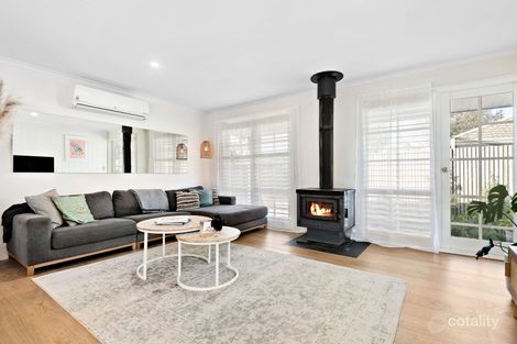 Property photo of 2/25 Bayside Avenue Edithvale VIC 3196