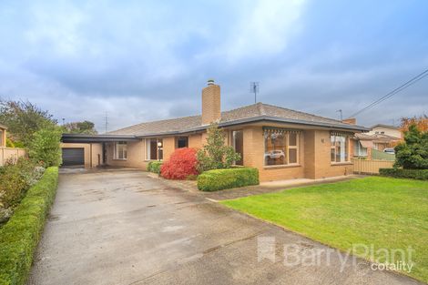 41 Lake St, Wendouree, VIC 3355