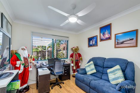 Property photo of 2/33 Brown Street Labrador QLD 4215