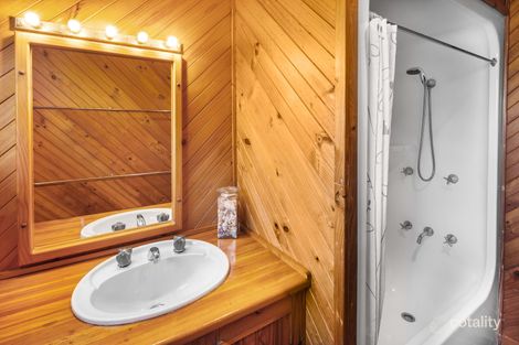 Property photo of 11 Newport Crescent Boambee East NSW 2452