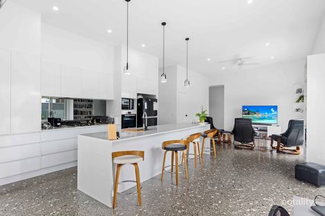 Property photo of 18 Palm Drive Mooloolaba QLD 4557