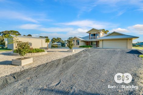 Property photo of 5 Kingia Close Burekup WA 6227