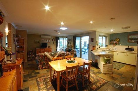 Property photo of 7 Donnelly Court West Busselton WA 6280
