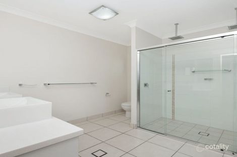 Property photo of 10 Hillock Crescent Bushland Beach QLD 4818