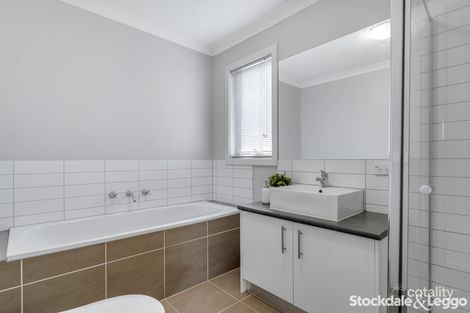 Property photo of 4 Zoe Drive Wollert VIC 3750