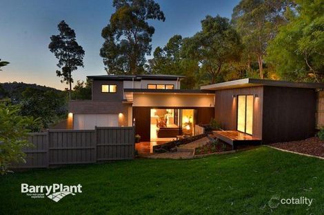 19 Clifford Gr, Tecoma, VIC 3160