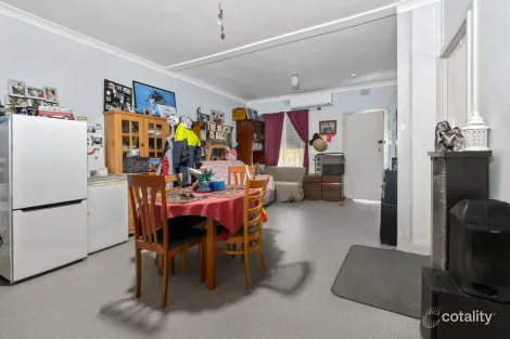 Property photo of 40 Coral Street Loxton SA 5333