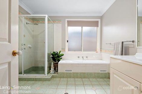 Property photo of 4 The Highwater Mount Annan NSW 2567