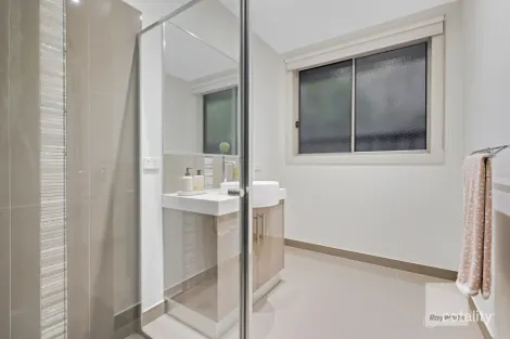 Property photo of 5 Padova Drive Greenvale VIC 3059