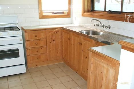 Property photo of 8 Cornish Avenue Port Noarlunga SA 5167