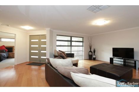 Property photo of 18 Birmingham Parade Piara Waters WA 6112