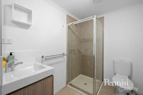 Property photo of 2/14 Caringa Street Hadfield VIC 3046