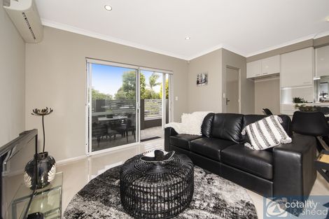 Property photo of 2/1 Stoner Place Innaloo WA 6018