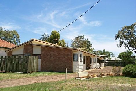 12 Knowles St, Dalby, QLD 4405