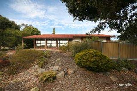 Property photo of 2 Ernest Crescent Happy Valley SA 5159