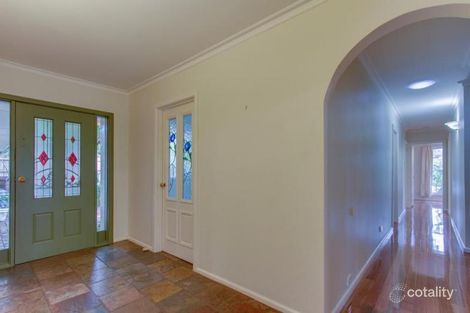 Property photo of 10 Pinewood Drive Wantirna South VIC 3152